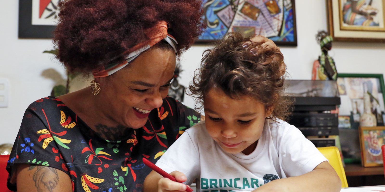 trilha-sonora-do-dia-das-maes-embala-afetos,-lembrancas-e-amores